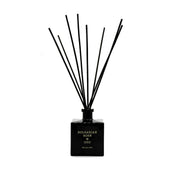 מפיץ ריח מקלות BULGARIAN ROSE & OUD של מותג היוקרה הספרדי CERERIA MOLLA