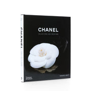 ספר עיצוב CHANEL פרח